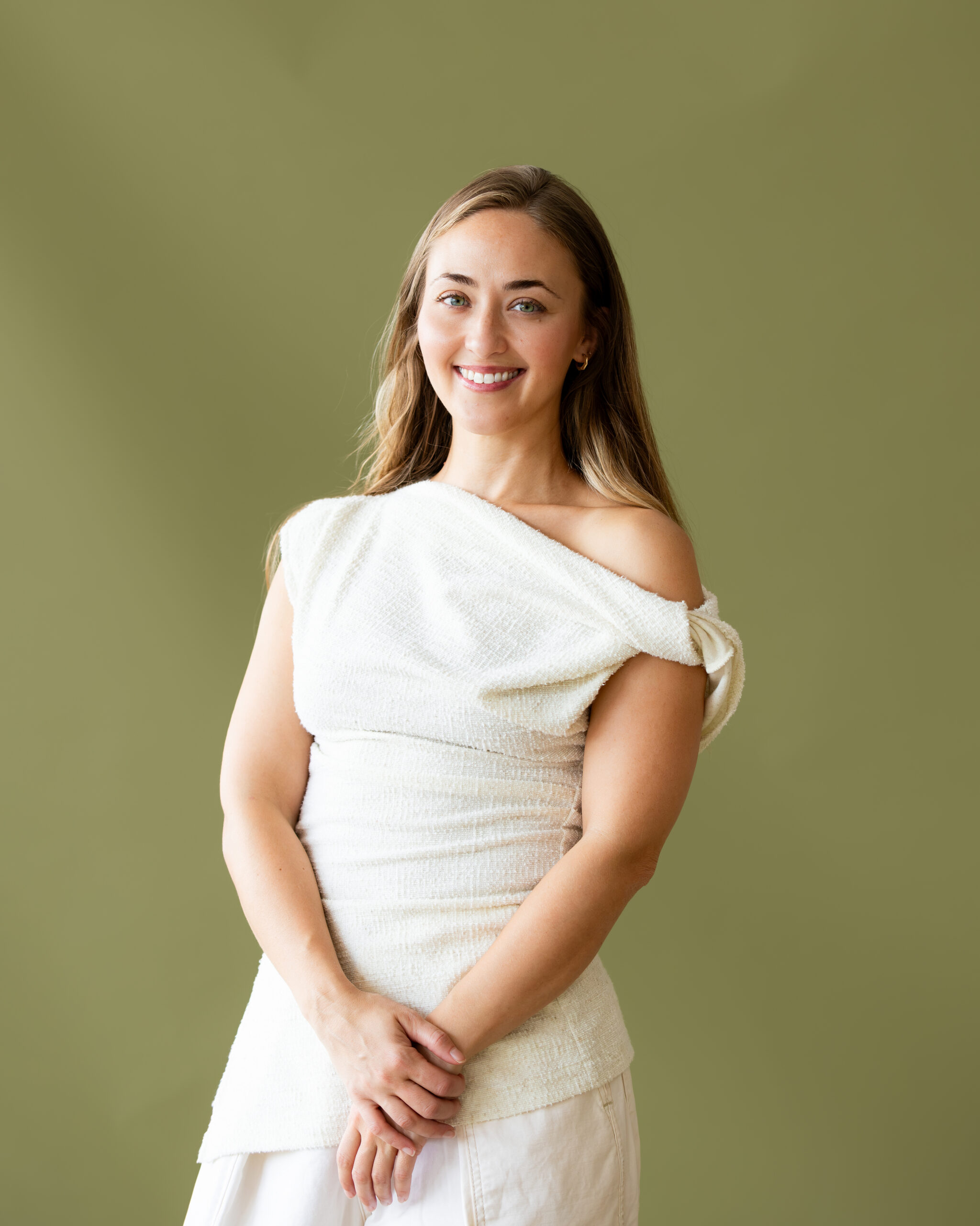 2026Aug-MADCO2627-CarlyVanderheyden-407A7813-EVOTO